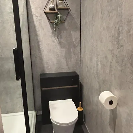 7 Apartament *